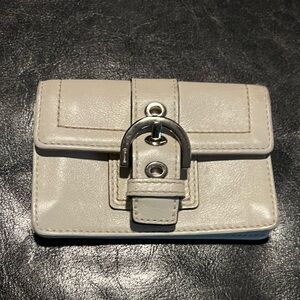 COACH Vintage White Card Wallet